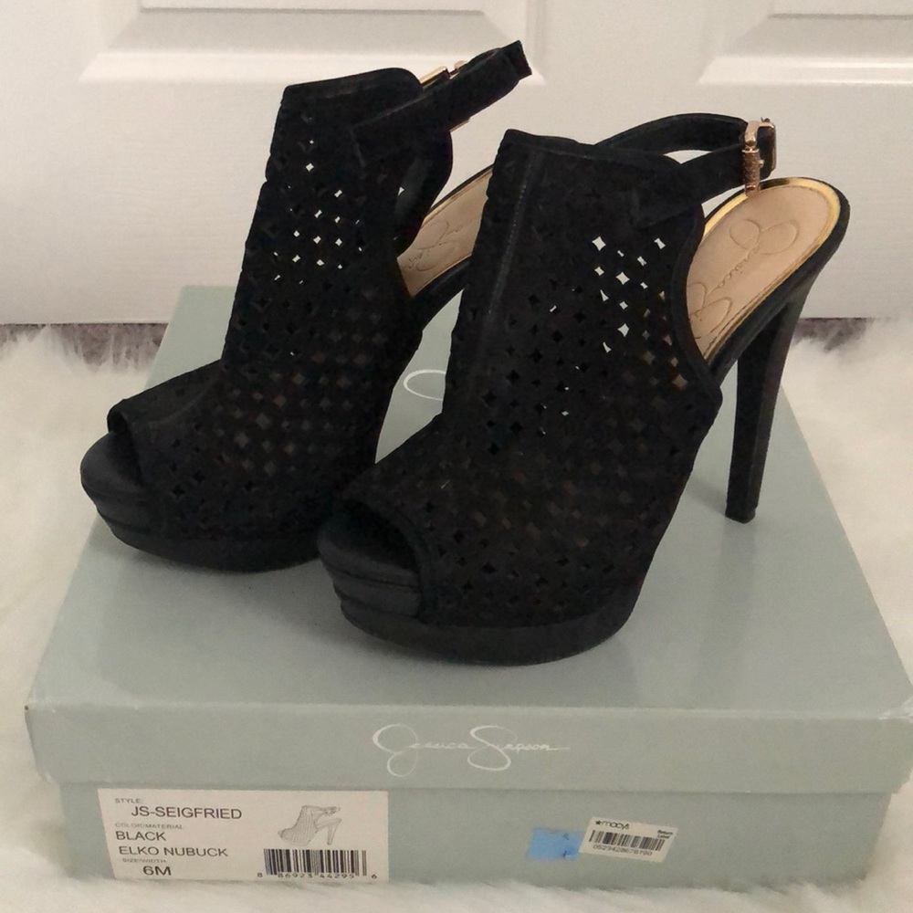 Jessica Simpson JS Seigfried -6M